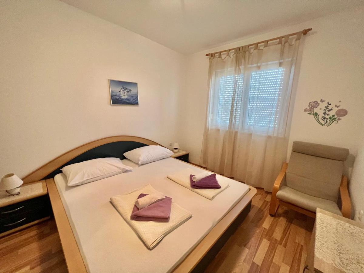 Apartmani Marija Dramalj Exterior photo