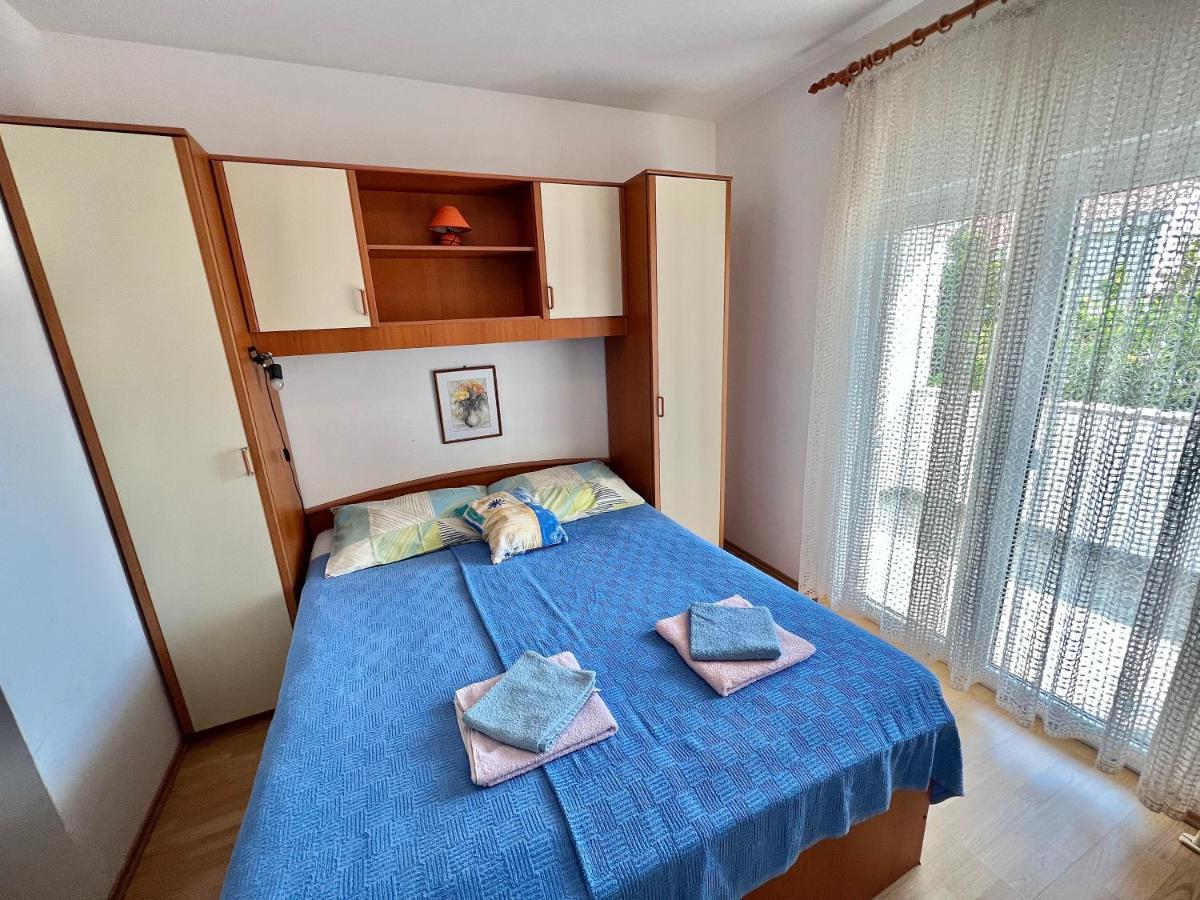 Apartmani Marija Dramalj Exterior photo